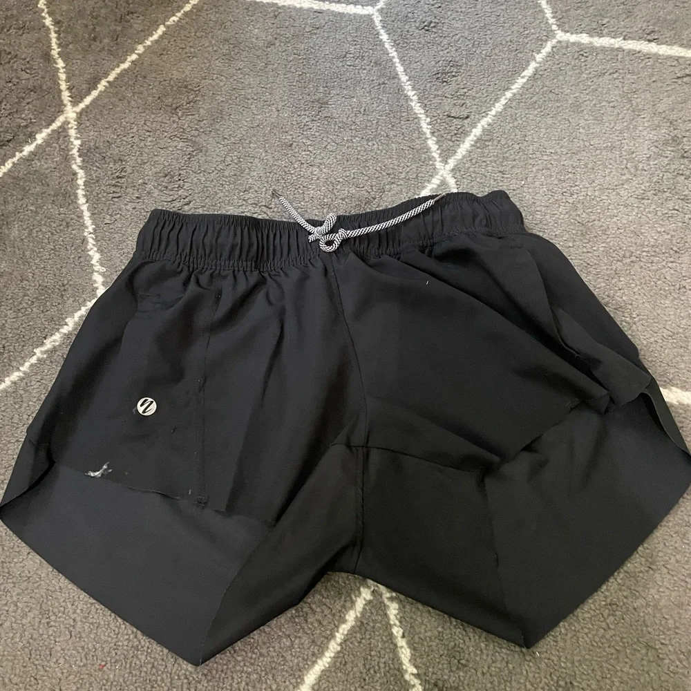 Nani Running Shorts - Picture 1 of 2